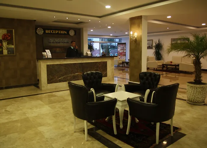 Kleopatra Atlas - Adults Only 4*