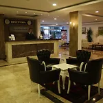 Kleopatra Atlas - Adults Only 4*