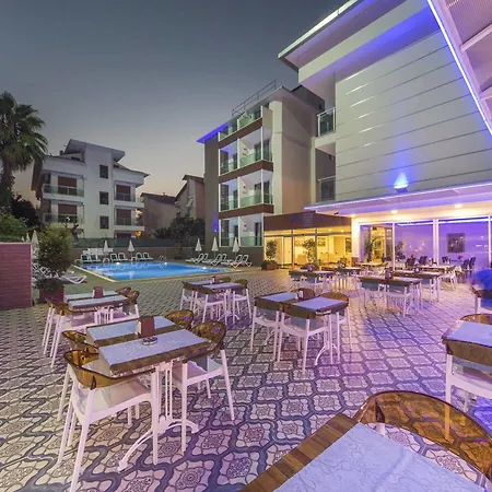 كليوباترا أطلاس - للبالغين فقط فندق 4*